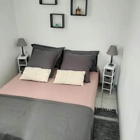 Maison Estivale Royan Sur بيت للعطل *